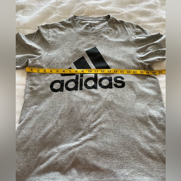 Adidas Amplifier M/M(Medium) Gray Tee Shirt - Picture 6 of 10